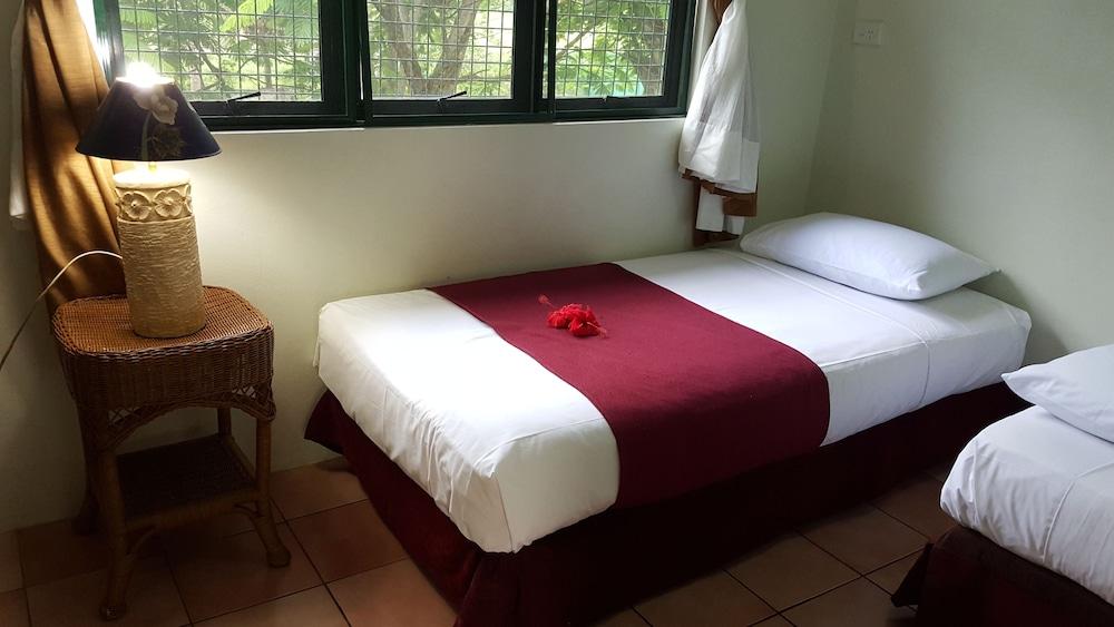 Grand West Villas Nadi Exterior foto